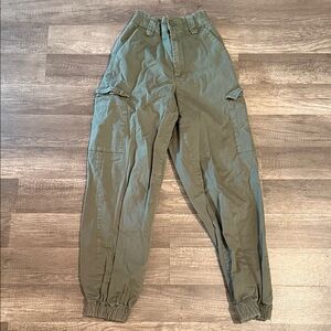 Urban outfitters women’s  Sage Green Cargo Pants